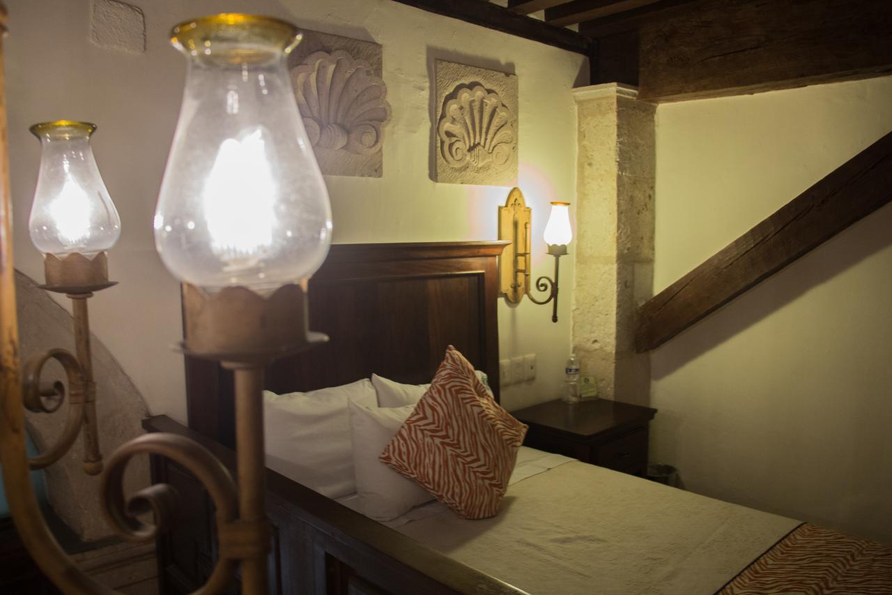 Hotel Historia モレリア エクステリア 写真